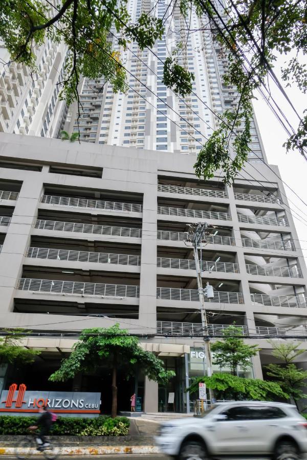 Ezeniel'S Place At Horizons 101 Condominium Cebu Luaran gambar