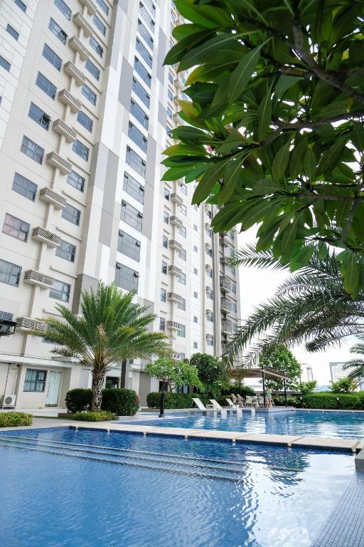 Ezeniel'S Place At Horizons 101 Condominium Cebu Luaran gambar