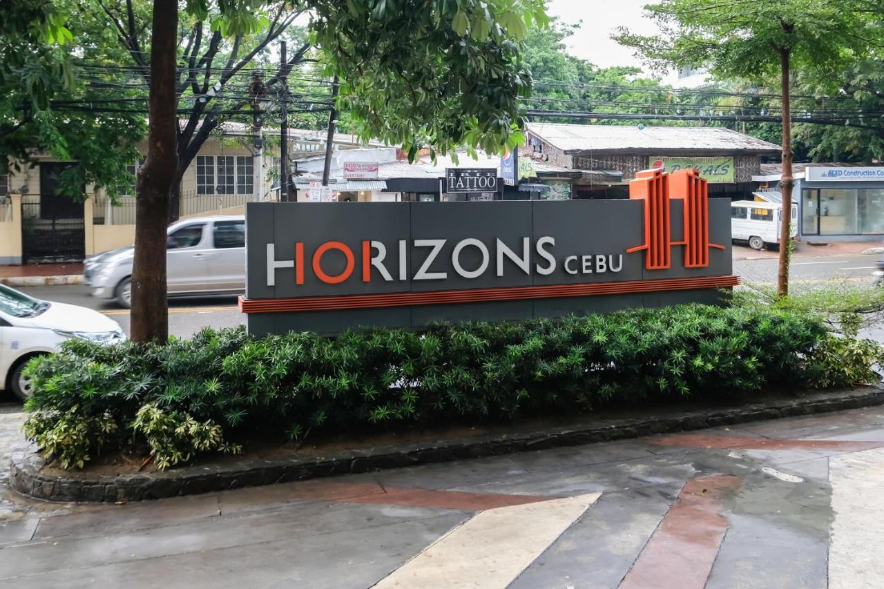 Ezeniel'S Place At Horizons 101 Condominium Cebu Luaran gambar