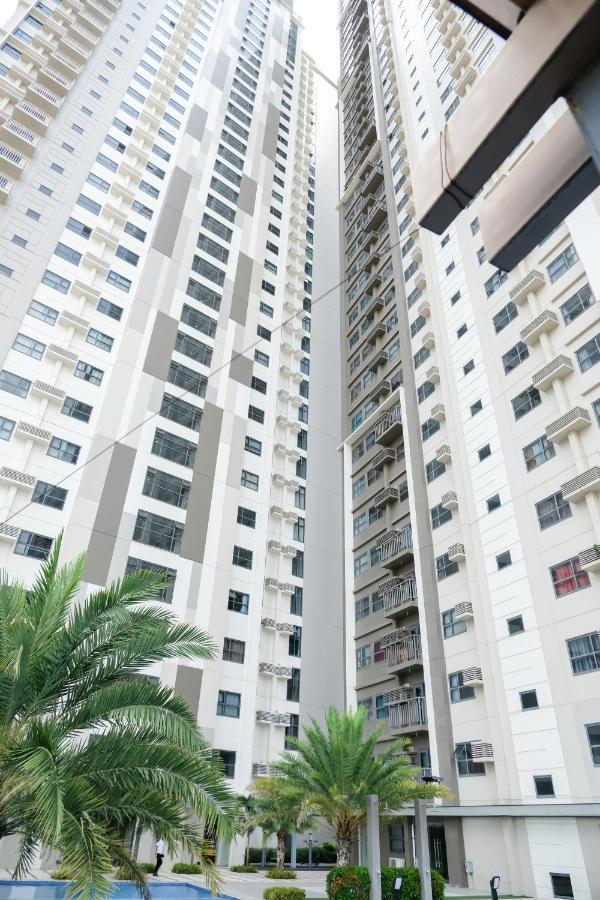 Ezeniel'S Place At Horizons 101 Condominium Cebu Luaran gambar