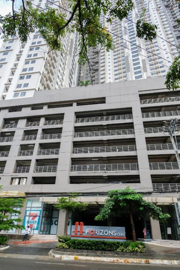 Ezeniel'S Place At Horizons 101 Condominium Cebu Luaran gambar