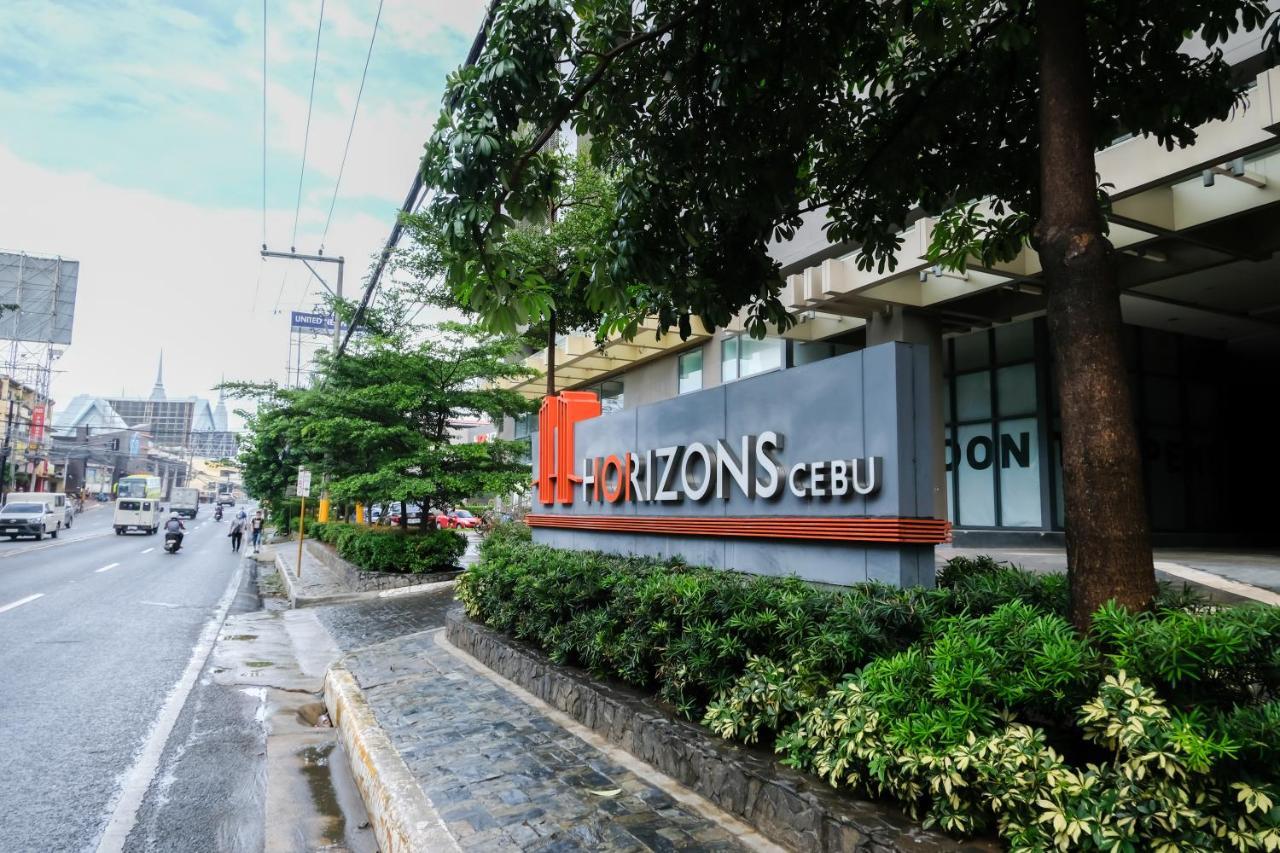 Ezeniel'S Place At Horizons 101 Condominium Cebu Luaran gambar